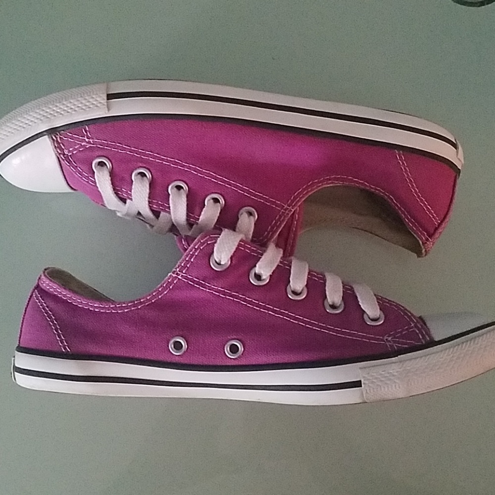 Converse - Picture 4 of 8